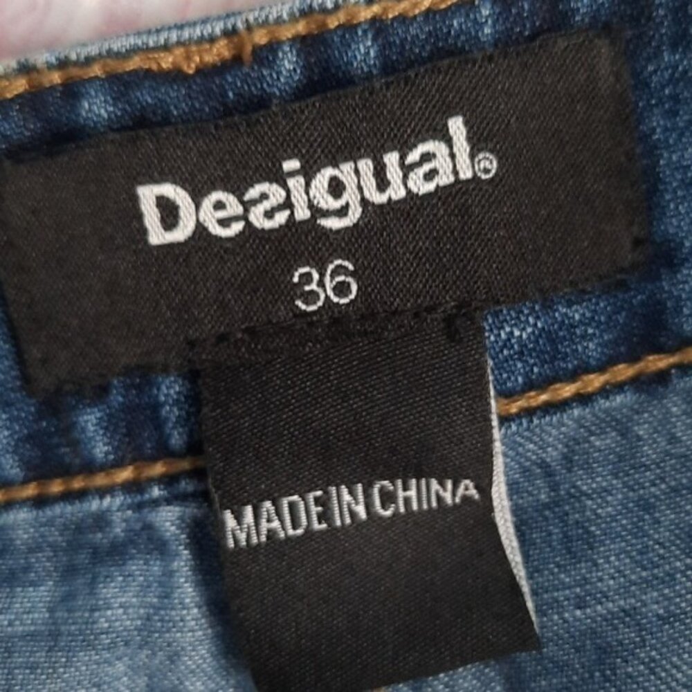 Desigual Denim Floral Vintage Button Up Side Zipper 5 Pocket Skirt Size EU36/US6 - Picture 3 of 7